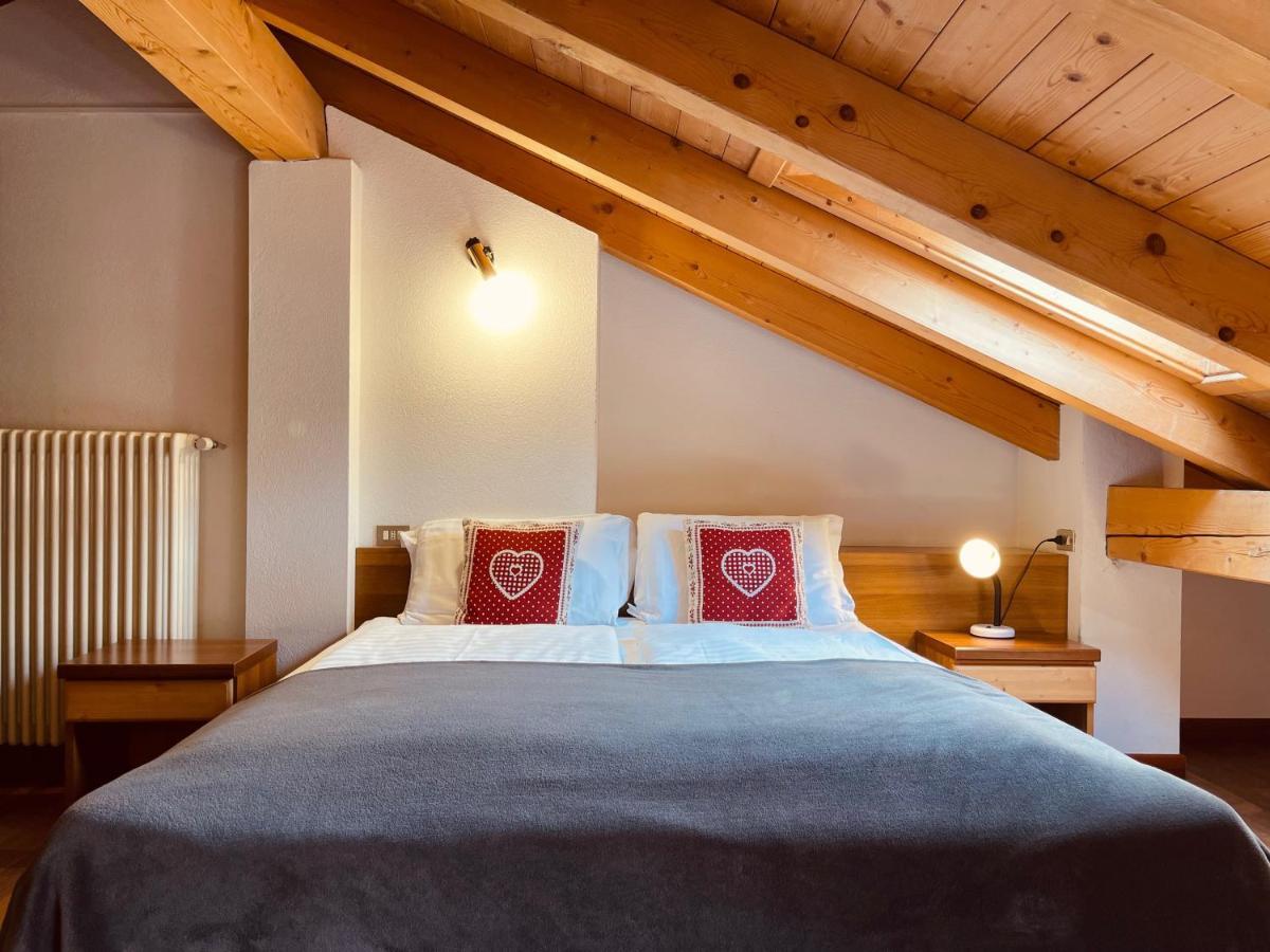 Elga Residence - Relax In Alta Valtellina - Bormio Valdisotto Eksteriør bilde